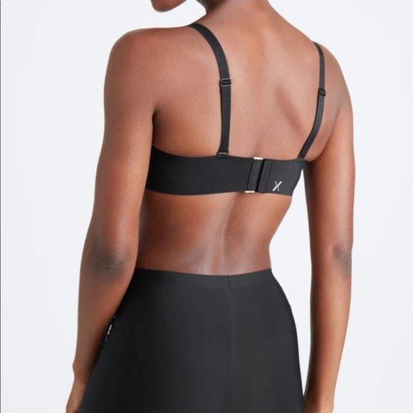 Knix Evolution Seamless Bra - Picture 2 of 11